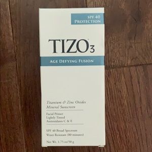 Tizo Fusion Sunscreen Mineral with Tint spf 40